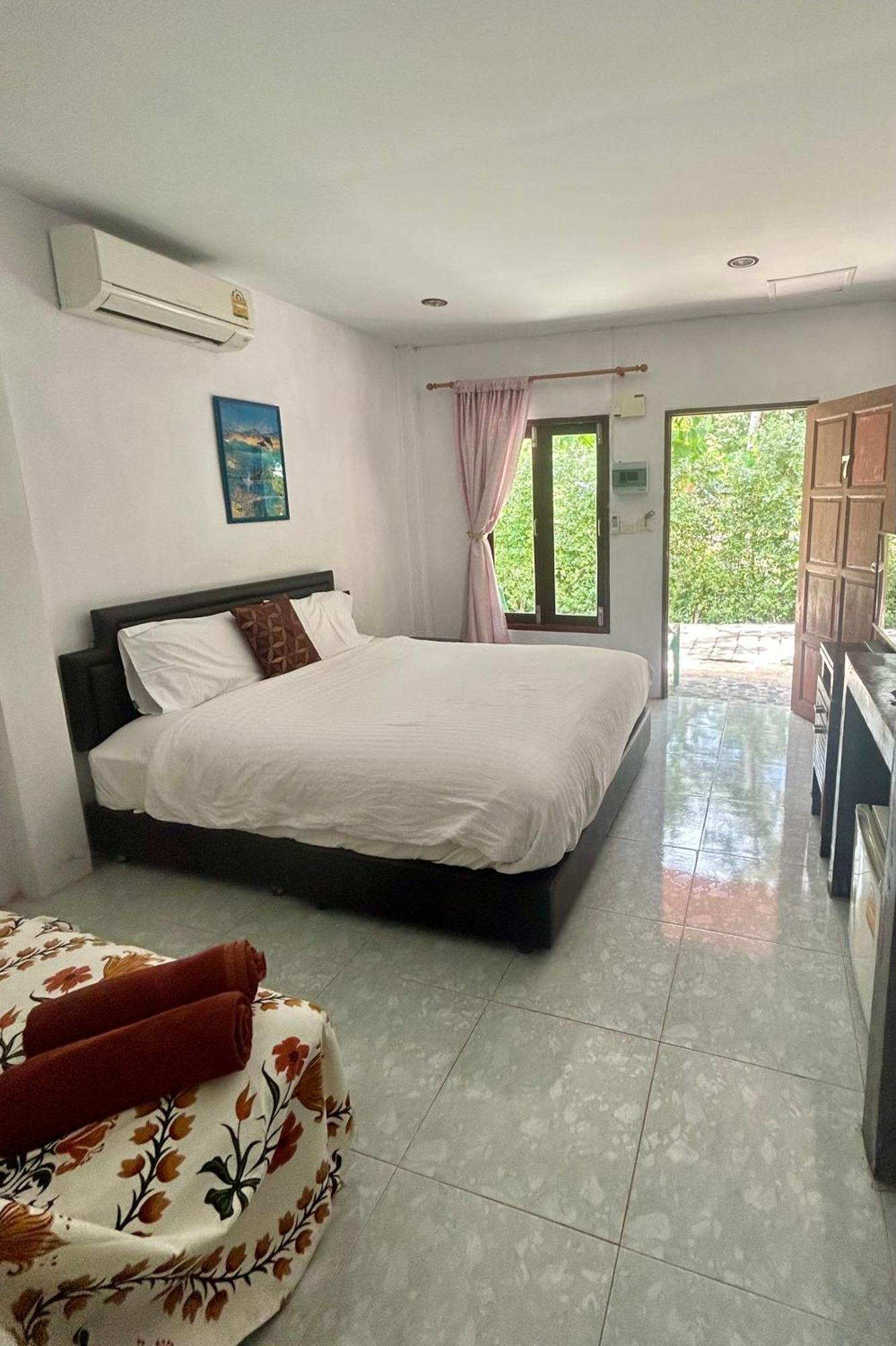 Pakmeng Beach Resort Exterior photo